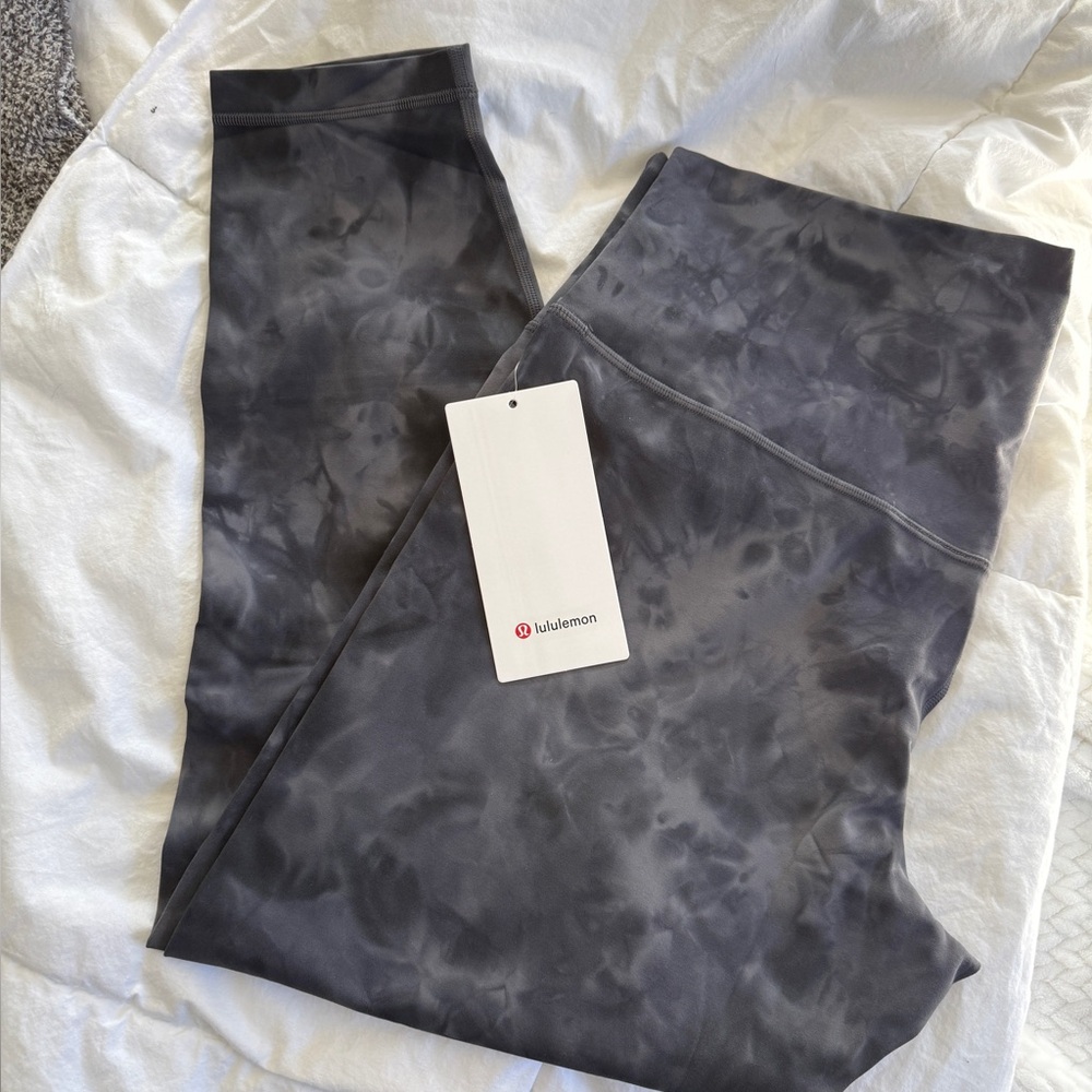 Lululemon Align HR 25” Leggings size 16